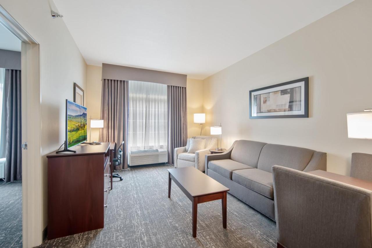 Cobblestone Hotel&Suites - Austin Extérieur photo