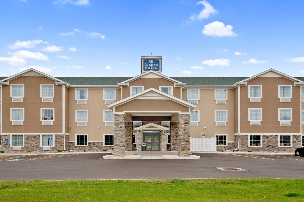 Cobblestone Hotel&Suites - Austin Extérieur photo