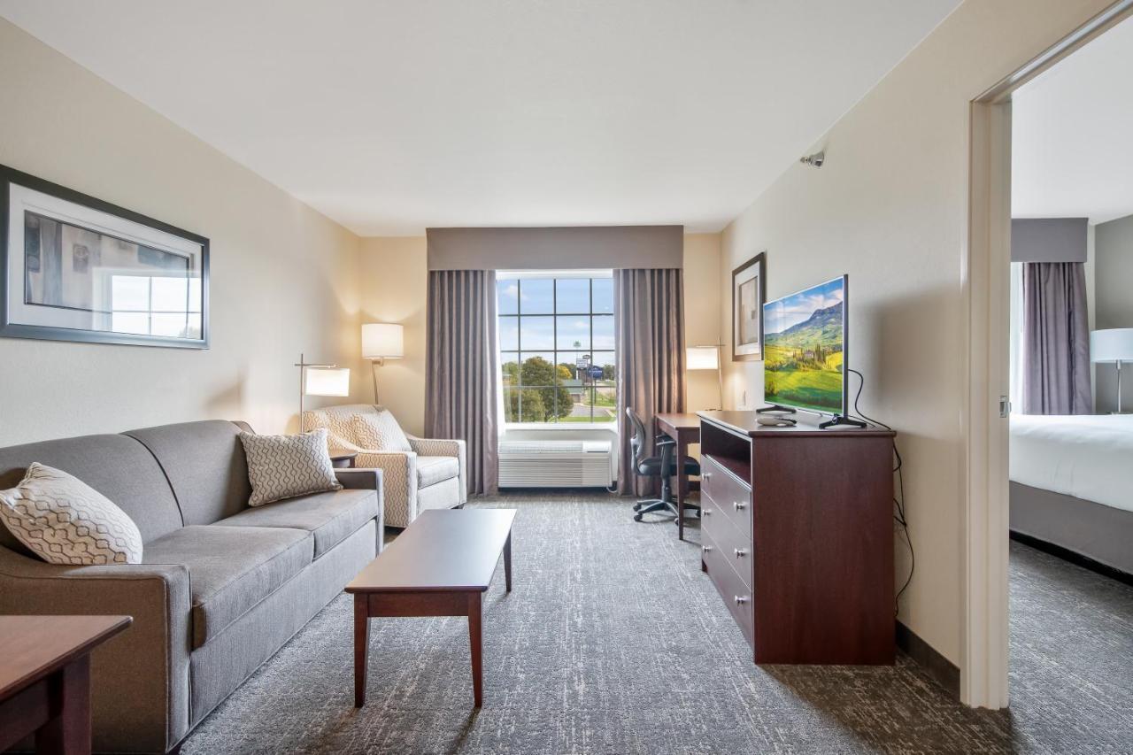 Cobblestone Hotel&Suites - Austin Extérieur photo